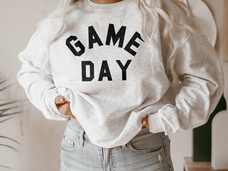 Buffalo Vintage Style Sweatshirt, Buffalo Crewneck, Sweatshirt, Crewneck Game Day Crewneck White